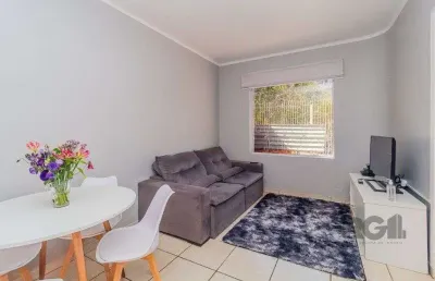 Casa com 99,73m², 2 dormitórios, 2 vagas no bairro floresta