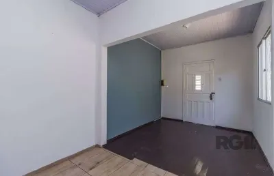 Casa com 5 quartos à venda na Avenida Toledo Piza, 730, Sarandi, Porto Alegre