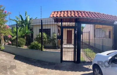 Casa com 3 quartos à venda na Rua Abílio Miller, 194, Jardim Itu Sabará, Porto Alegre