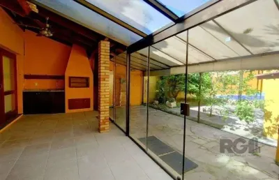 Casa de 3 dormitórios no bairro ipanema - porto alegre