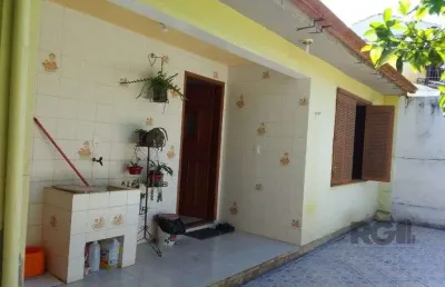 Casa de 4 quartos com 243,58m² no bairro lomba do pinheiro