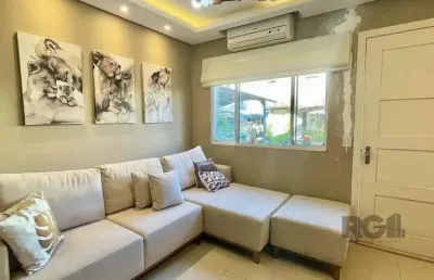 Casa em condomínio fechado - 70m², 2 dormitórios, 1 vaga de garagem no bairro hu