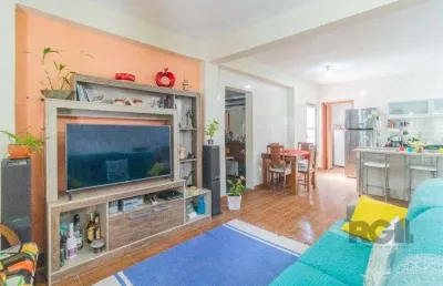 Casa com 3 dormitórios e 3 vagas no bairro santa tereza