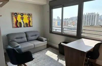 Apartamento studio, mobiliado, com vaga para carro,, na cidade baixa - poa