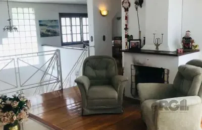 Casa 4 dormitórios à venda bom jesus porto alegre/rs