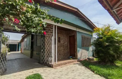 Casa à venda em porto alegre, localizada na avenida vinte e um de abril, no bair