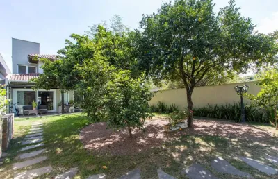 Casa em condomínio fechado com 3 quartos à venda na Avenida Juca Batista, 8000 Villa, Belém Novo, Porto Alegre