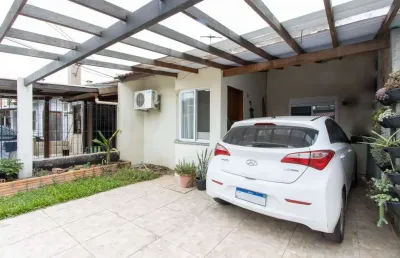 Casa terrea de 2 dormitórios, em excelente localização, amplo pátio e local tran