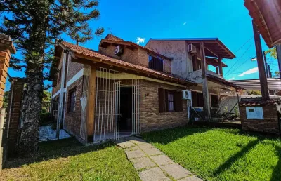 Casa com 5 quartos à venda na Rua Baldoino Bottini, 245, Hípica, Porto Alegre