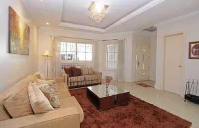 Casa com 4 quartos à venda na Rua Elias Bothome, 83, Jardim Itu Sabará, Porto Alegre
