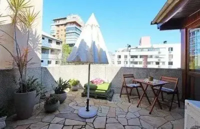 Vende-se bela cobertura 3 quartos com suíte, 2 vagas, dependencia completa em pr