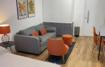 Apartamento garden, 1 quarto,  todo mobiliado, próximo a redenção bem arejado e