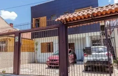 Casa sobrado no partenon de 4 dormitórios e 2 vagas