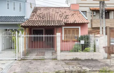 Casa com 2 quartos à venda na Rua Edgar Sanches Laurent, 76, Hípica, Porto Alegre