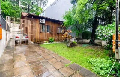 Casa para venda - 110m², 2 dormitórios, 4 vagas - mont serrat