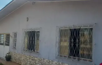 Casa com 2 quartos à venda na Rua Espírito Santo, 1202, Parque Espírito Santo, Cachoeirinha