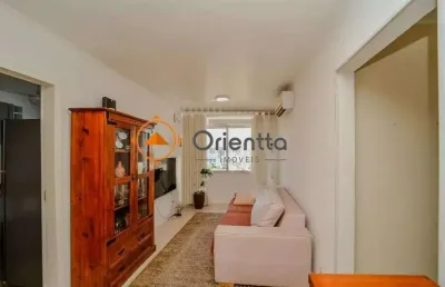 Apartamento com 74m², 3 dormitórios, sem mobília e sem vaga de garagem.