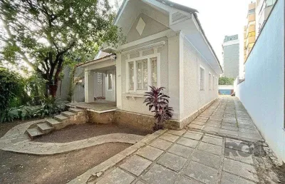 Casa 2 dormitórios à venda petrópolis porto alegre/rs