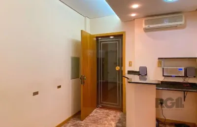 Apartamento de frente  pronto para uso - centro histórico