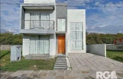 Casa com 2 quartos à venda na Rua Tenente Mário Telles Ferreira, 200, Tarumã, Viamão