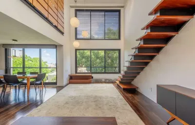 Cobertura com 115m² e 2 dormitórios, 2 suítes, 1 vaga