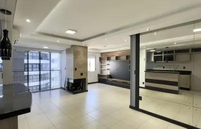 Apartamento de 2 dormitórios, sendo 1 suíte e 2 vagas de garagem