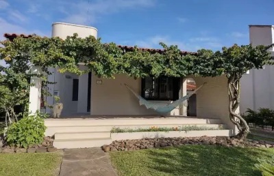 Casa com 4 quartos à venda na Rua Inambuí, 387, Atlântida, Xangri-Lá