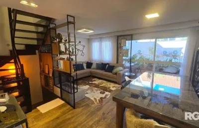 Casa em condomínio, com 3 dormitórios, sendo 1 suíte, 2 vagas, no bairro pedra r