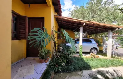 Casa / 2 quartos / 1 vaga / espaço gourmet / jardim algarve / alvorada rs