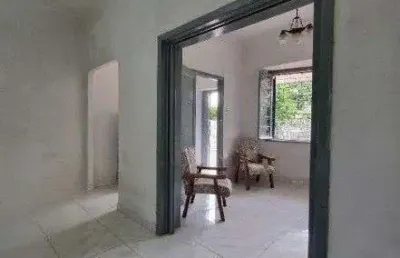 Casa de 4 dormitórios, 2 banheiros para venda pronta para morar no bairro parten