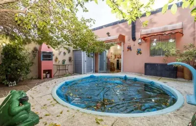 Casa em condomínio / 2 quartos / piscina interna / terra nova / alvorada / rs