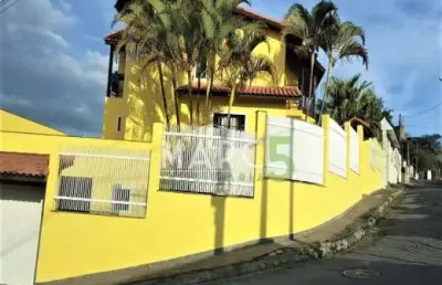 Casa com 3 quartos à venda na rua virgílio antonio dos ouros, chácara são josé, arujá, 380 m2 por r$ 1.590.000