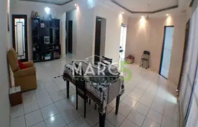 Casa com 3 quartos à venda na rua major benjamin franco, centro, arujá, 217 m2 por r$ 2.200.000