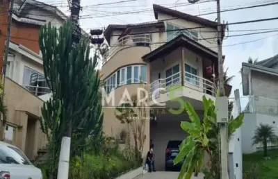 Casa em condomínio fechado com 5 quartos à venda na rua jaspe, arujá 5, arujá, 391 m2 por r$ 2.760.000