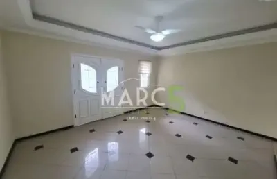 Casa em condomínio fechado com 3 quartos para alugar na rua berilo, arujá 5, arujá, 210 m2 por r$ 7.000