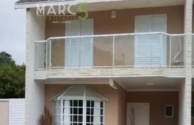 Casa em condomínio fechado com 3 quartos à venda na freguesia da escada, guararema , 160 m2 por r$ 1.400.000