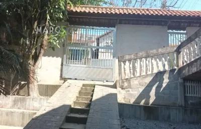 Casa com 3 quartos à venda na rua são vicente, jordanópolis, arujá, 320 m2 por r$ 750.000