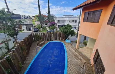 Casa em condomínio fechado com 5 quartos para alugar na avenida água marinha, arujá 5, arujá, 280 m2 por r$ 8.500