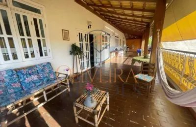 Casa à venda na Rua Vicente José Weis, 75, São Pedro, Juiz de Fora