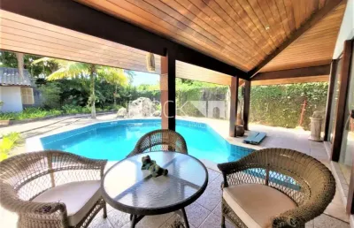 Barra da tijuca | casa de condomínio 4 quartos, sendo 4 suites