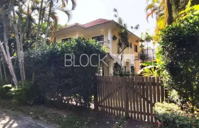 Vargem pequena | casa de condomínio 4 quartos, sendo 3 suites