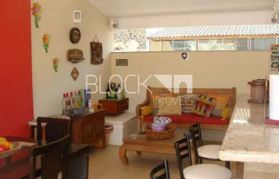 Recreio dos bandeirantes | casa de condomínio 3 quartos, sendo 3 suites