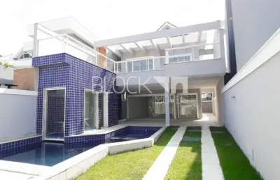 Recreio dos bandeirantes | casa de condomínio 4 quartos, sendo 4 suites