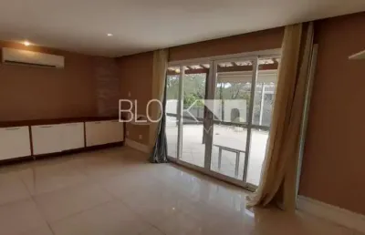 Recreio dos bandeirantes | cobertura 2 quartos, sendo 1 suite