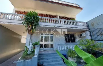 Casa com 3 quartos à venda na Estrada do Engenho Velho, --, Taquara, Rio de Janeiro