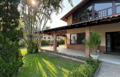 Vargem grande | casa de condomínio 5 quartos, sendo 2 suites