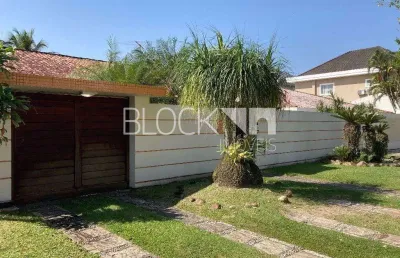 Barra da tijuca | casa de condomínio 4 quartos, sendo 1 suite