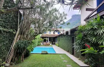 Barra da tijuca | casa de condomínio 5 quartos, sendo 4 suites