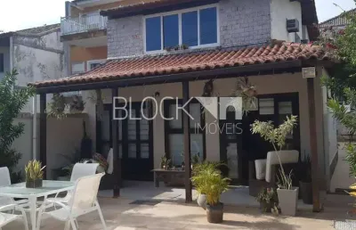Recreio dos bandeirantes | casa de condomínio 4 quartos, sendo 1 suite