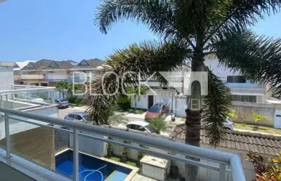 Recreio dos bandeirantes | casa de condomínio 5 quartos, sendo 3 suites